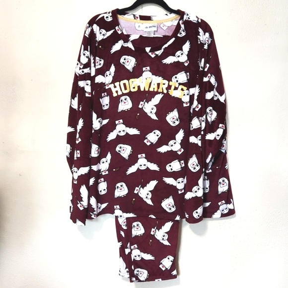Harry Potter Hogwarts Sleepwear 2 Piece Pajama Set Size 3XL EUC! - Picture 11 of 11